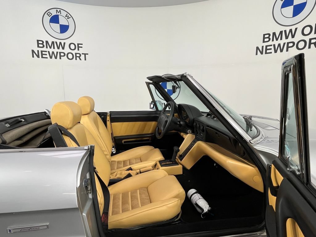 Used 1991 Alfa Romeo Spider Veloce RWD image 19