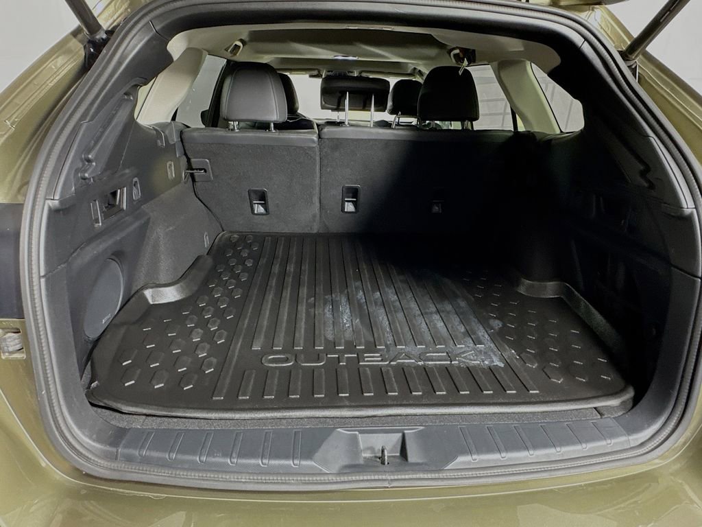 Used 2023 Subaru Outback Touring XT image 31