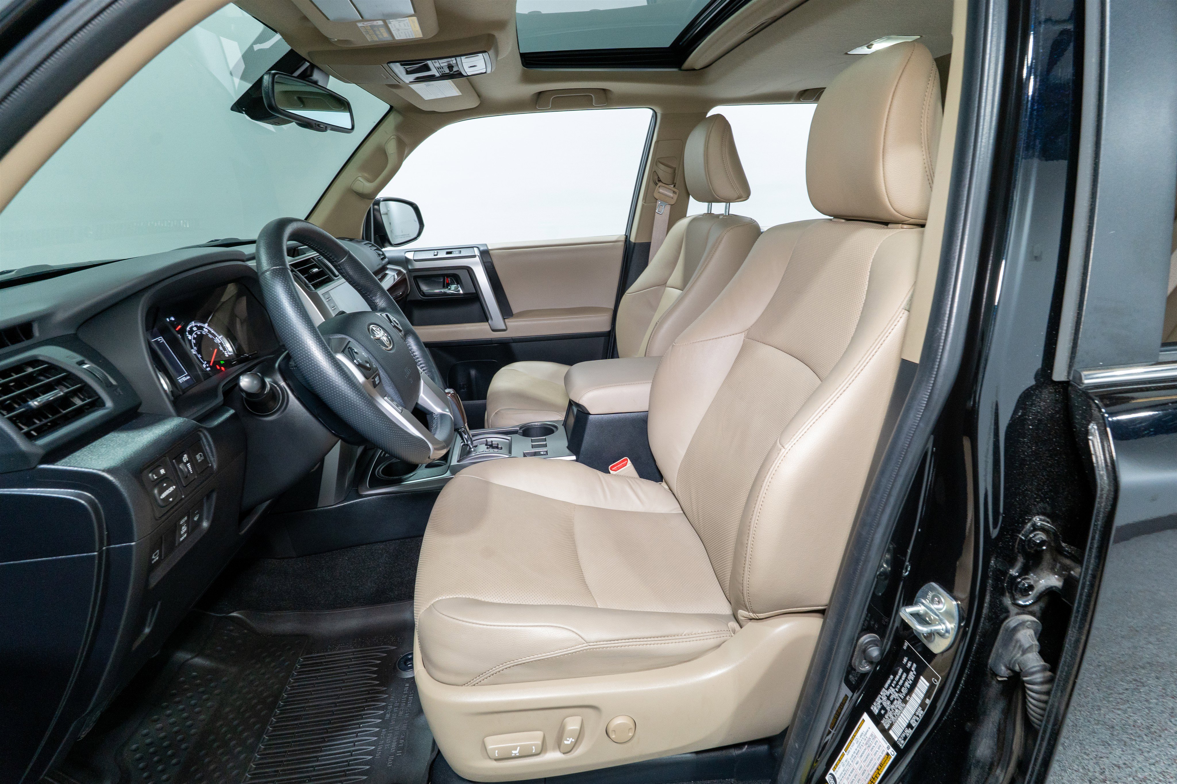 Used 2024 Toyota 4Runner Limited image 16