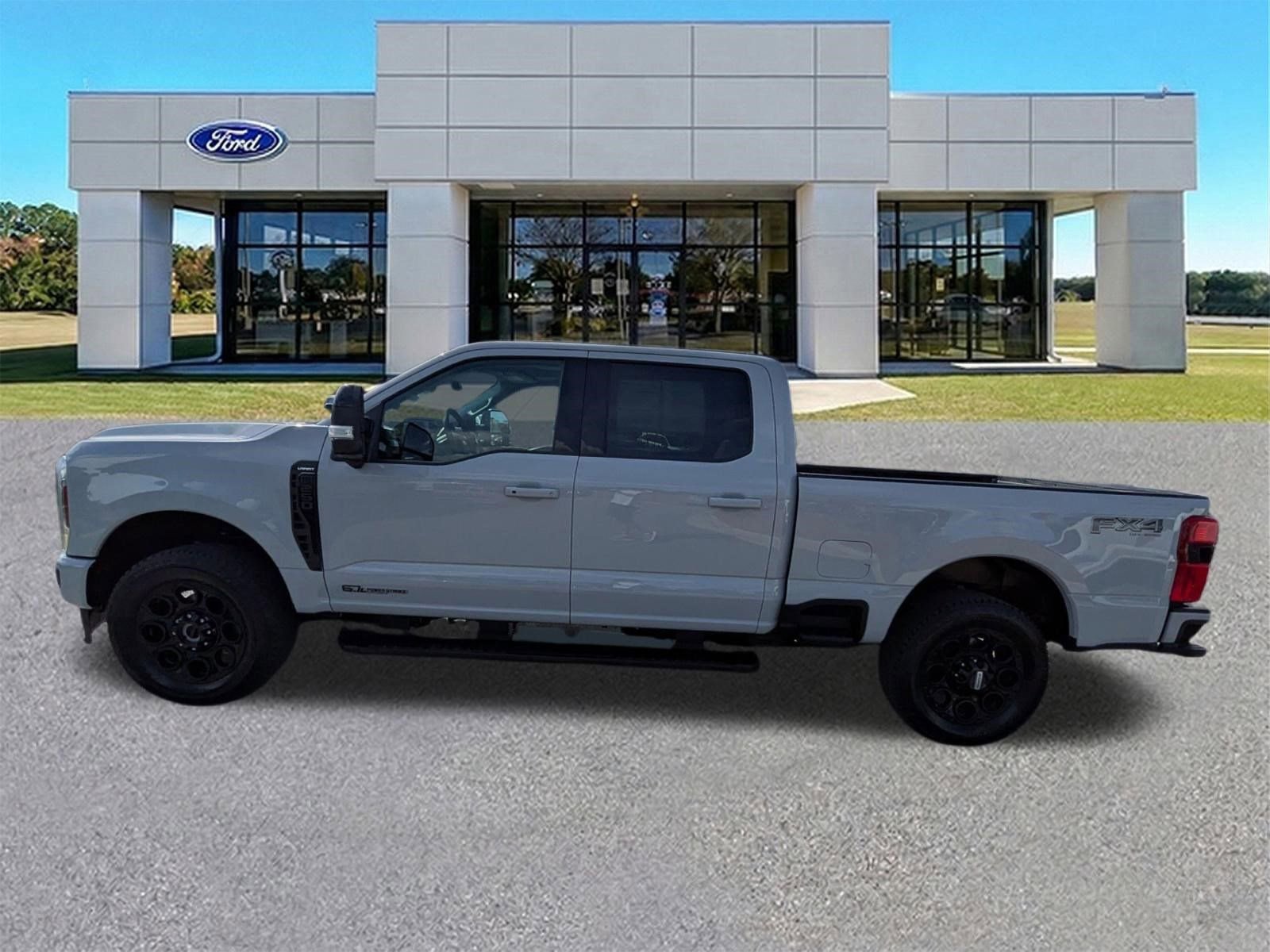 Certified 2026 Ford F250 Lariat w/ Black Appearance Package image 7