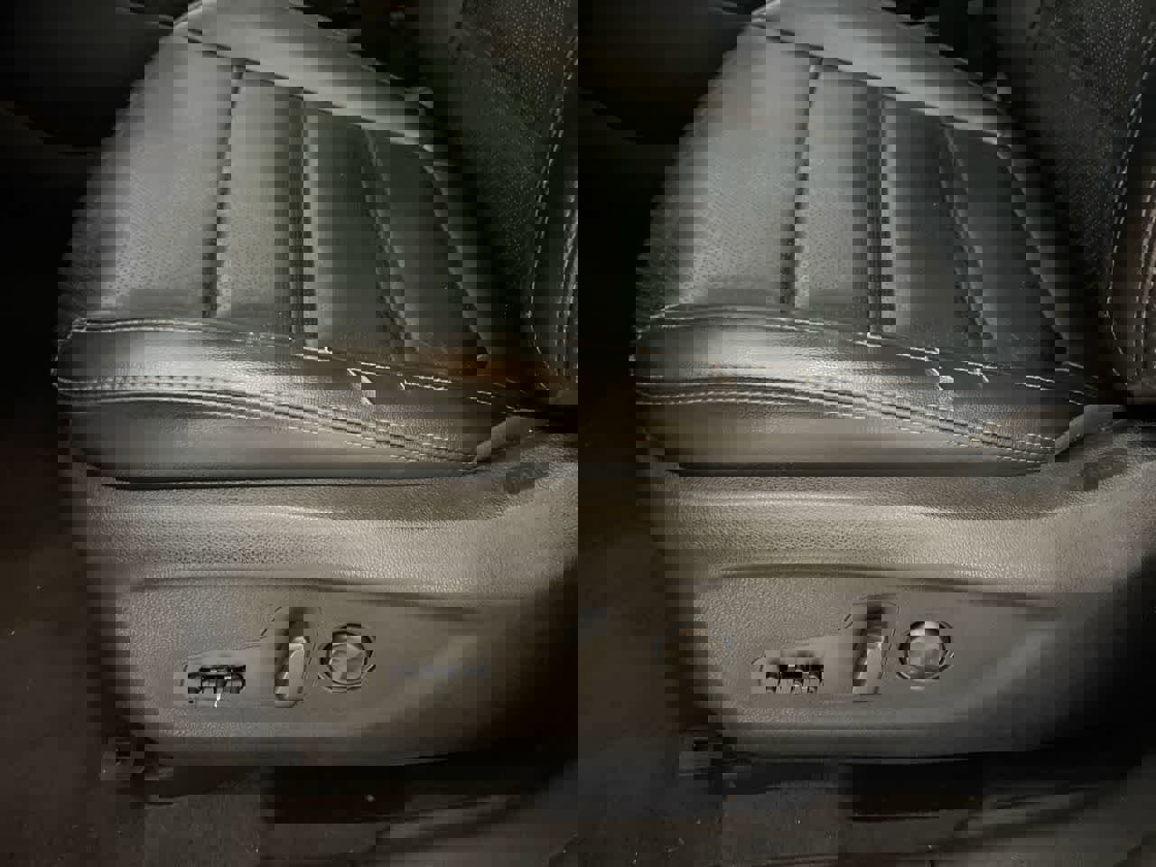 Used 2020 Kia Sorento EX image 13