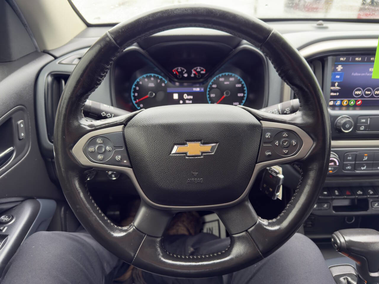 Used 2019 Chevrolet Colorado Z71 AWD/4WD image 16