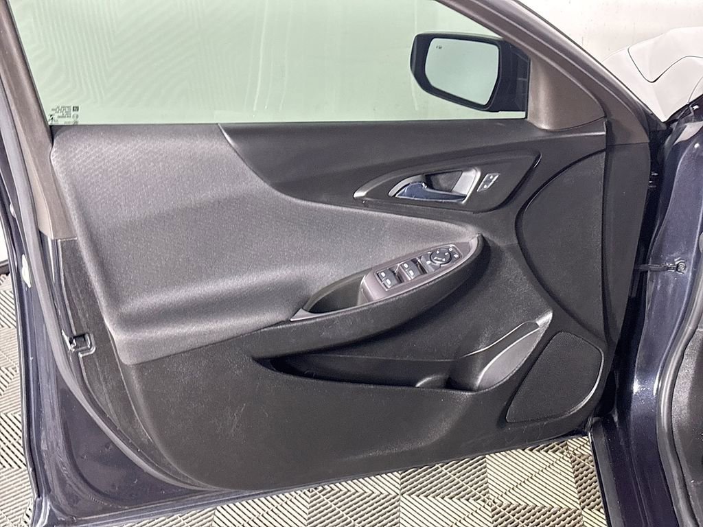 Used 2022 Chevrolet Malibu LS w/ Driver Confidence Package II image 10