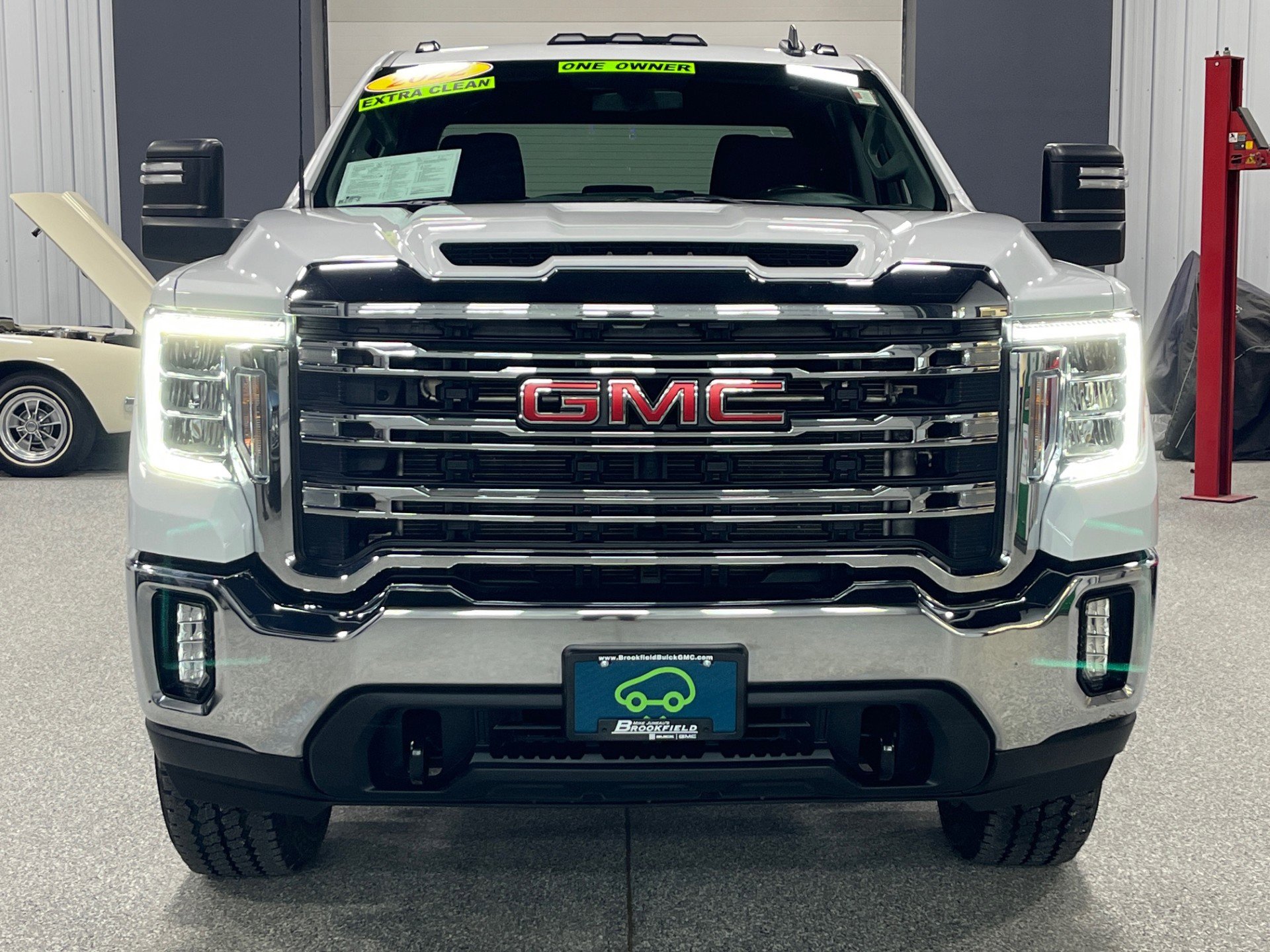 Certified 2022 GMC Sierra 2500 SLE w/ SLE Convenience Package image 9