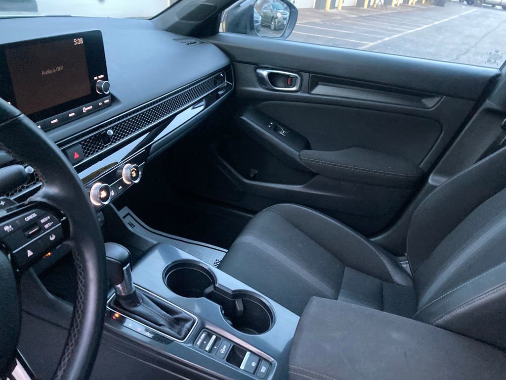 Used 2022 Honda Civic Sport image 16