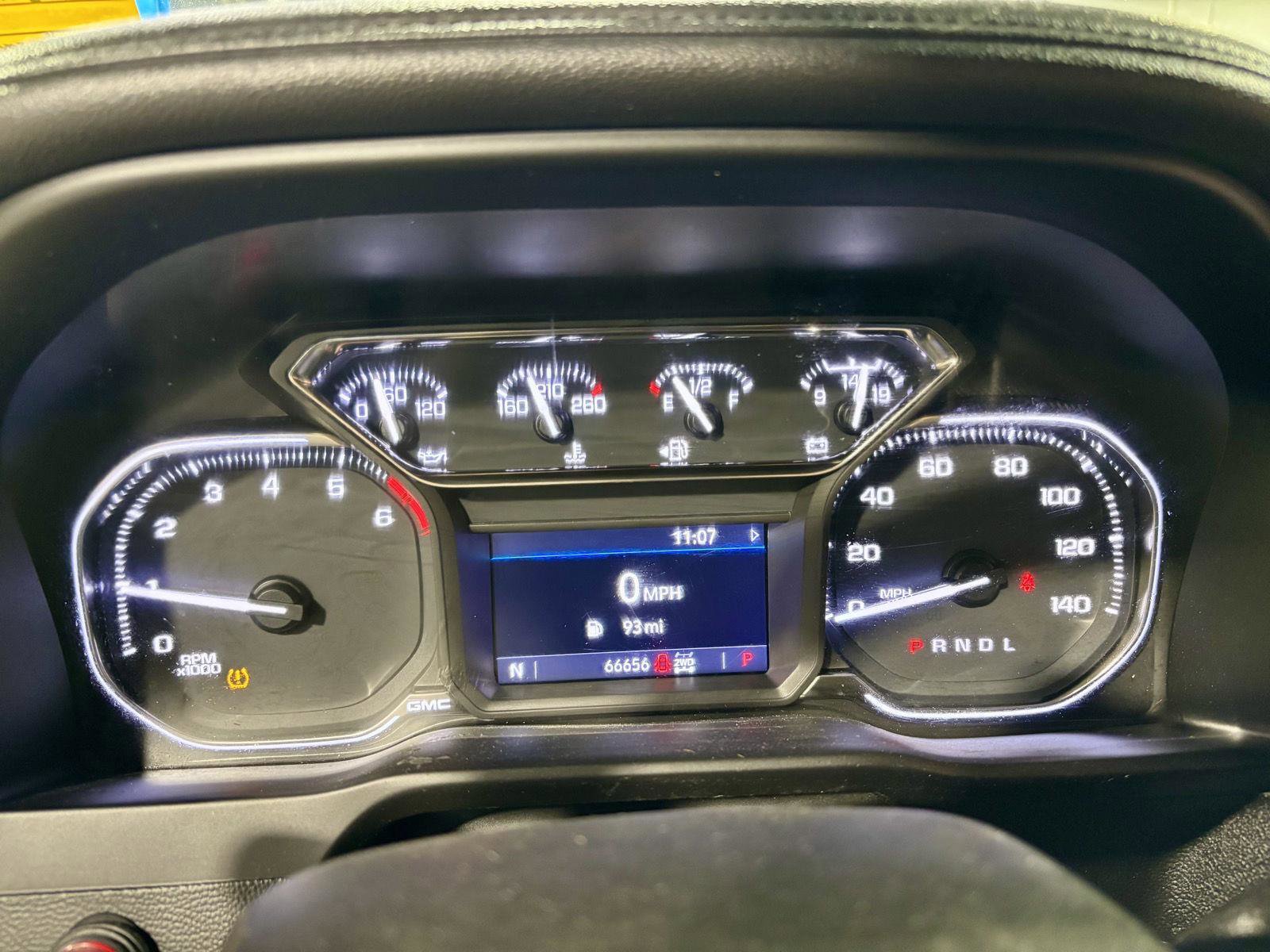 Used 2023 GMC Sierra 2500 SLE w/ SLE Convenience Package image 35