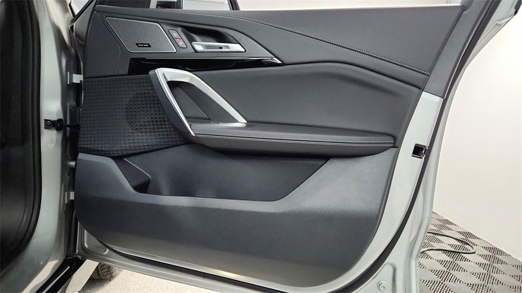 New 2026 BMW X1 xDrive28i image 11