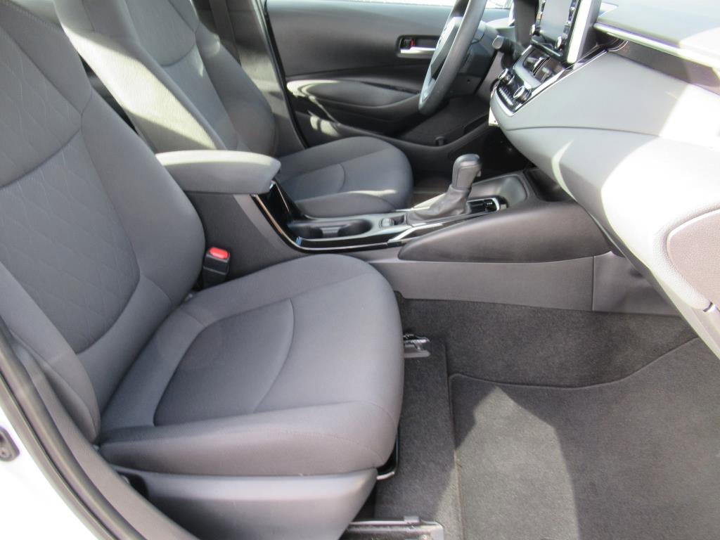Used 2020 Toyota Corolla LE image 10