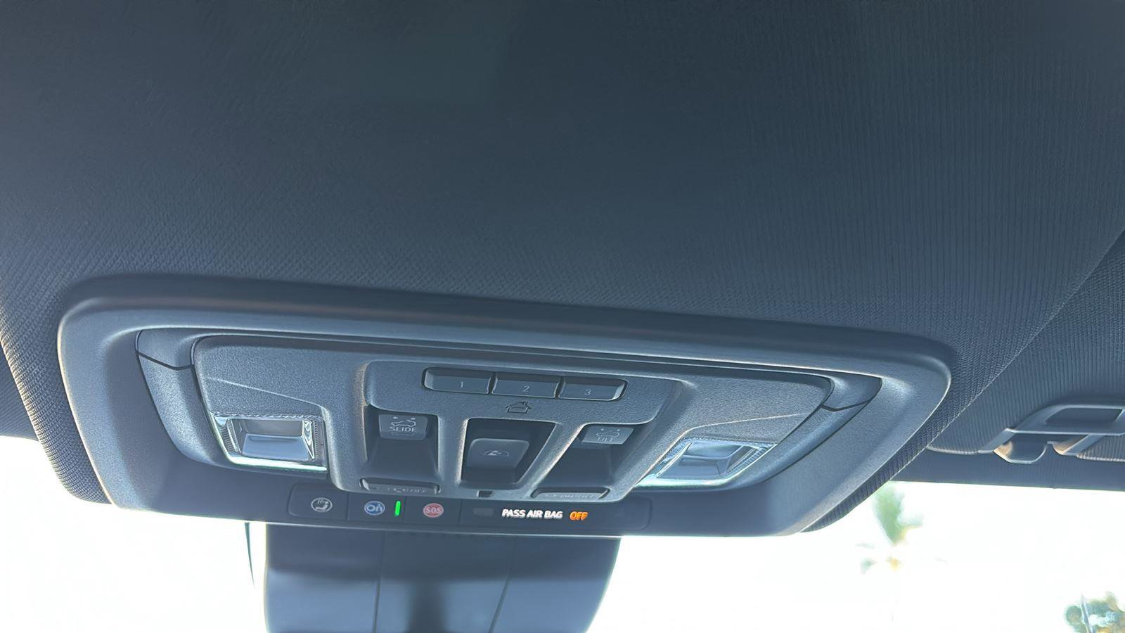 Used 2024 Chevrolet Silverado 2500 High Country w/ Technology Package image 37