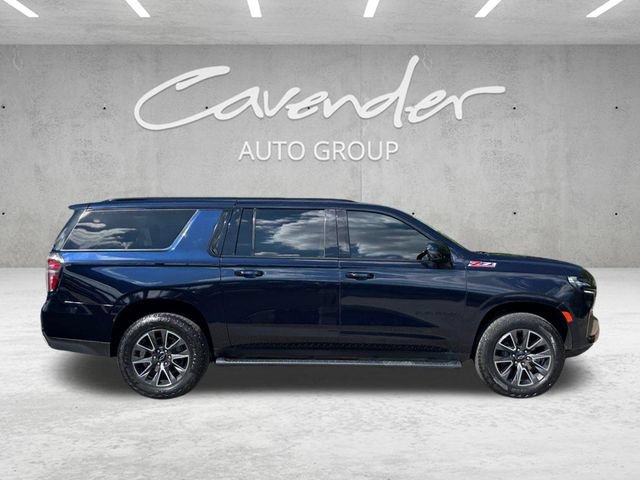 Used 2024 Chevrolet Suburban Z71 w/ Luxury Package AWD/4WD image 21