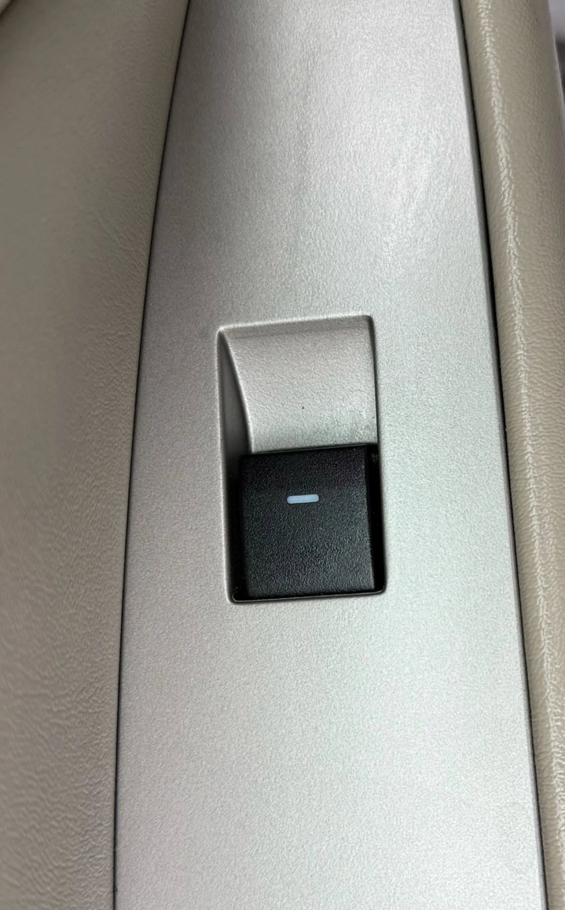 Used 2012 Ford Fusion SEL image 27