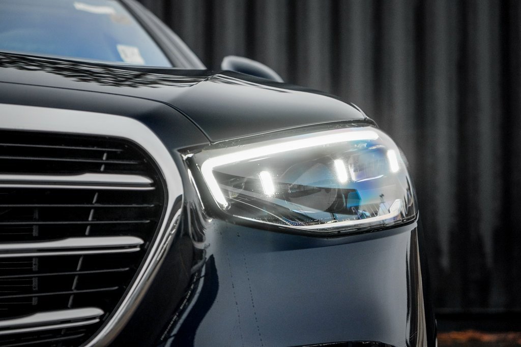 New 2026 Mercedes-Benz S 500 4MATIC image 6