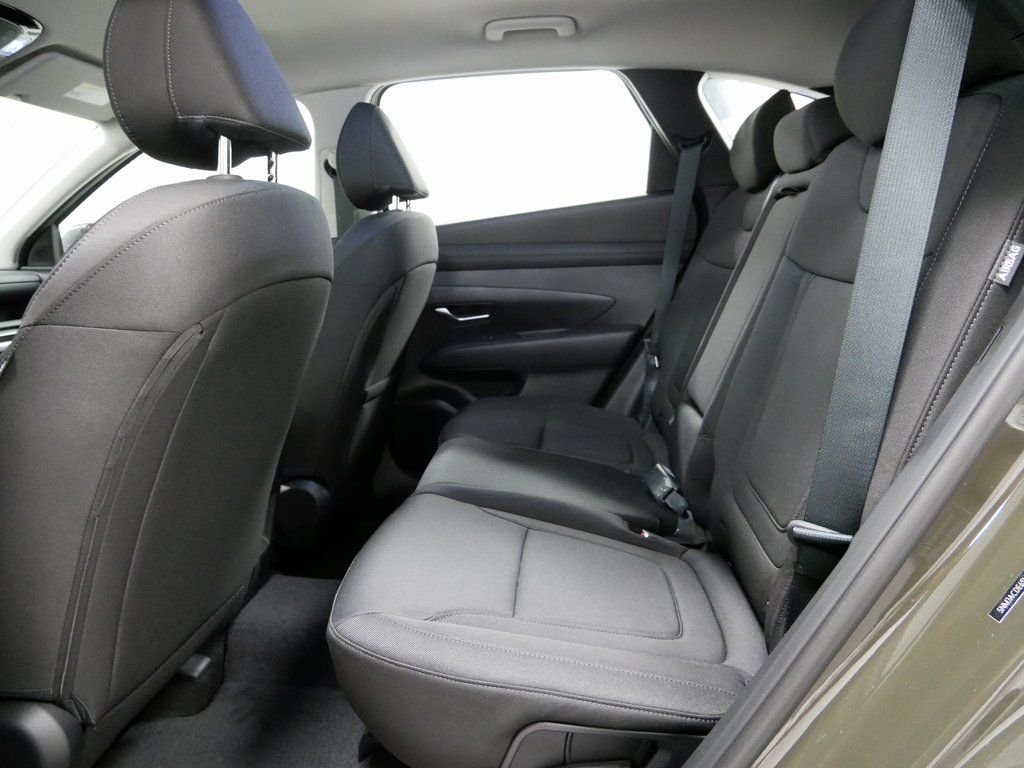 Certified 2025 Hyundai Tucson SE AWD/4WD image 15