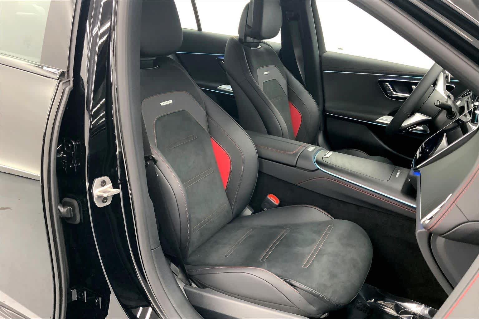 New 2026 Mercedes-Benz E 53 AMG e 4MATIC Sedan image 3