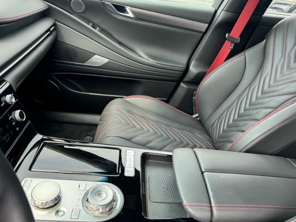 Certified 2026 Genesis G80 2.5T Sport Prestige AWD/4WD image 14