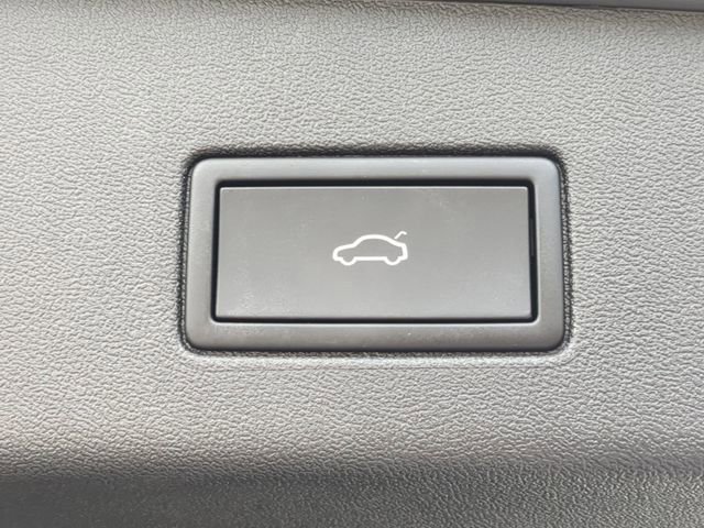 Used 2023 Volkswagen ID.4 S RWD image 10