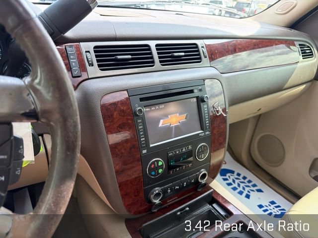 Used 2013 Chevrolet Avalanche LTZ RWD image 32