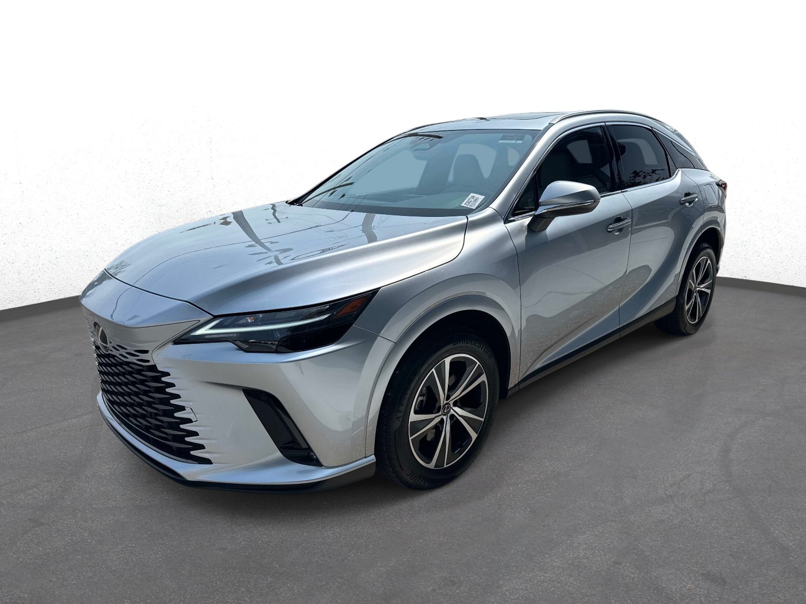 Used 2024 Lexus RX 350 Premium w/ Accessory Package (Z1) FWD image 7