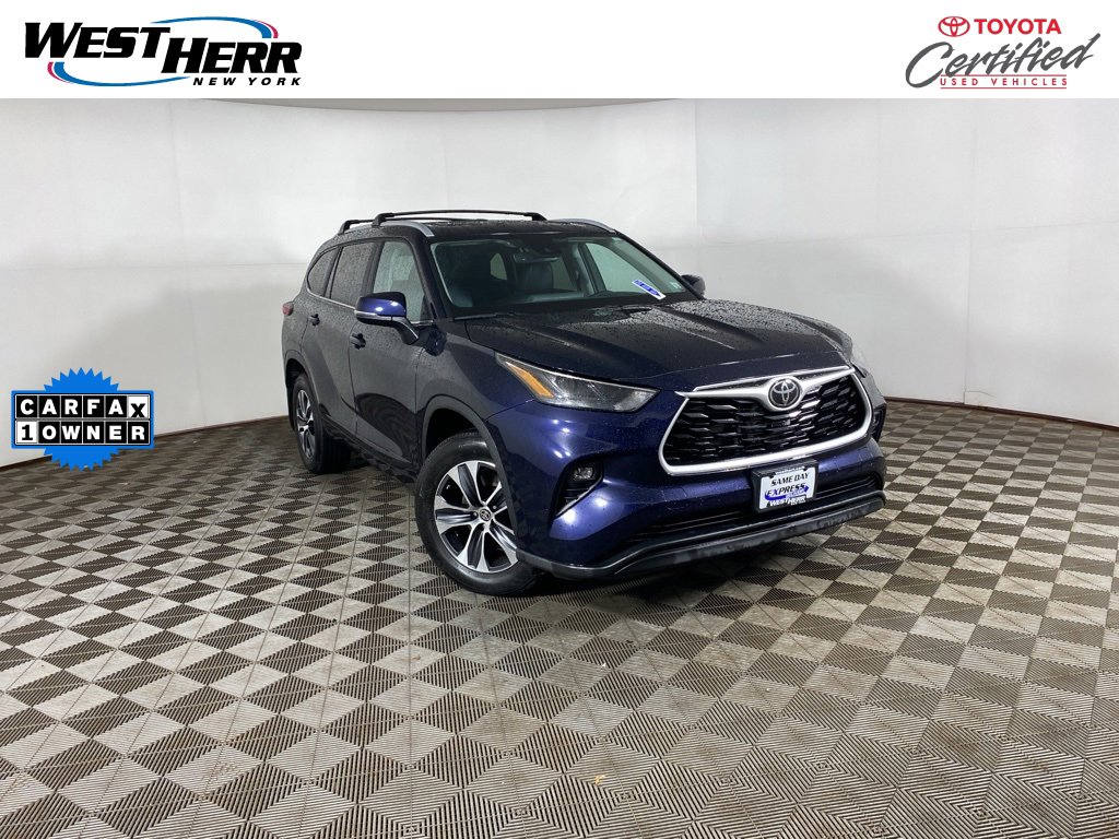 Used 2023 Toyota Highlander XLE