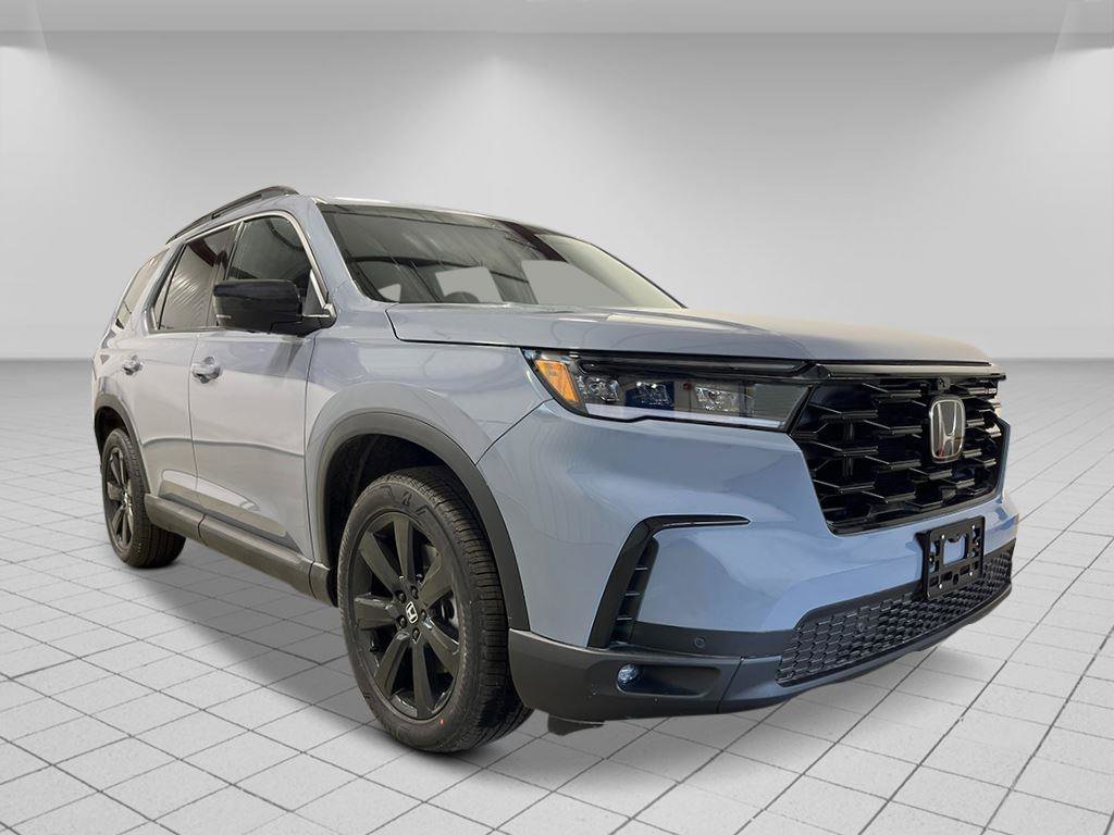 New 2025 Honda Pilot Black Edition image 9