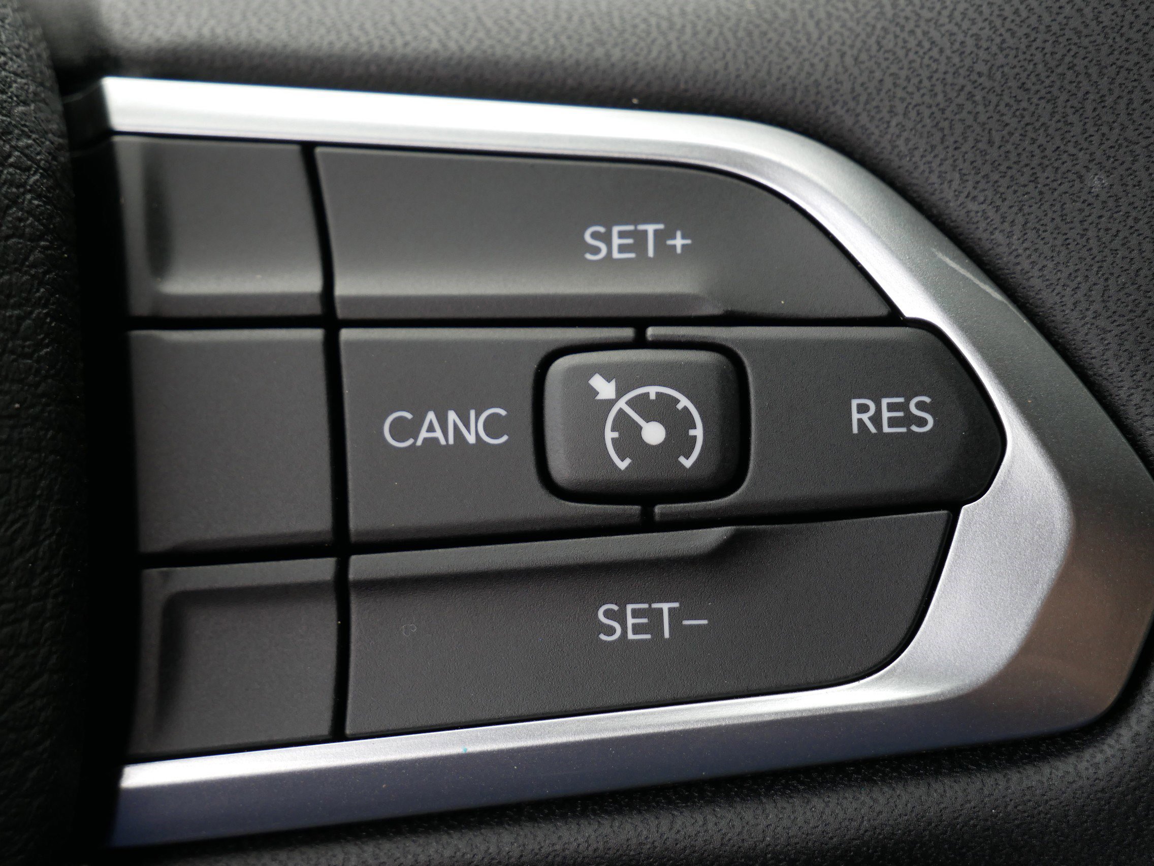 New 2026 Jeep Compass Latitude image 16