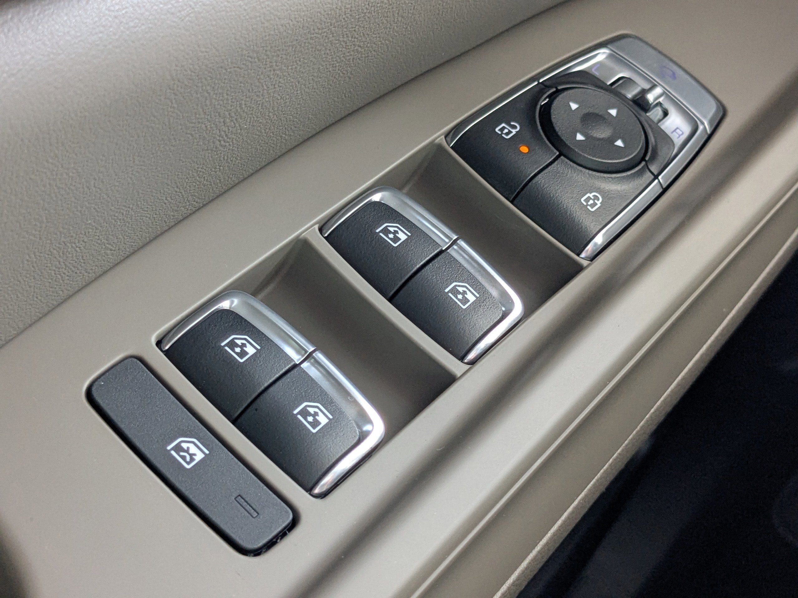 New 2026 Kia Carnival SX image 31