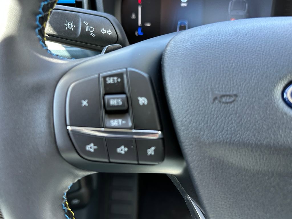 New 2026 Ford Maverick Lobo AWD/4WD image 25