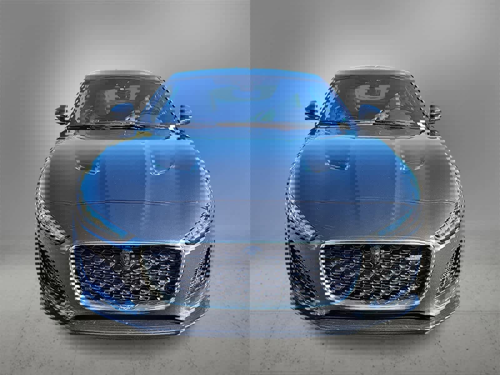 Used 2024 Jaguar F-TYPE R-Dynamic image 3