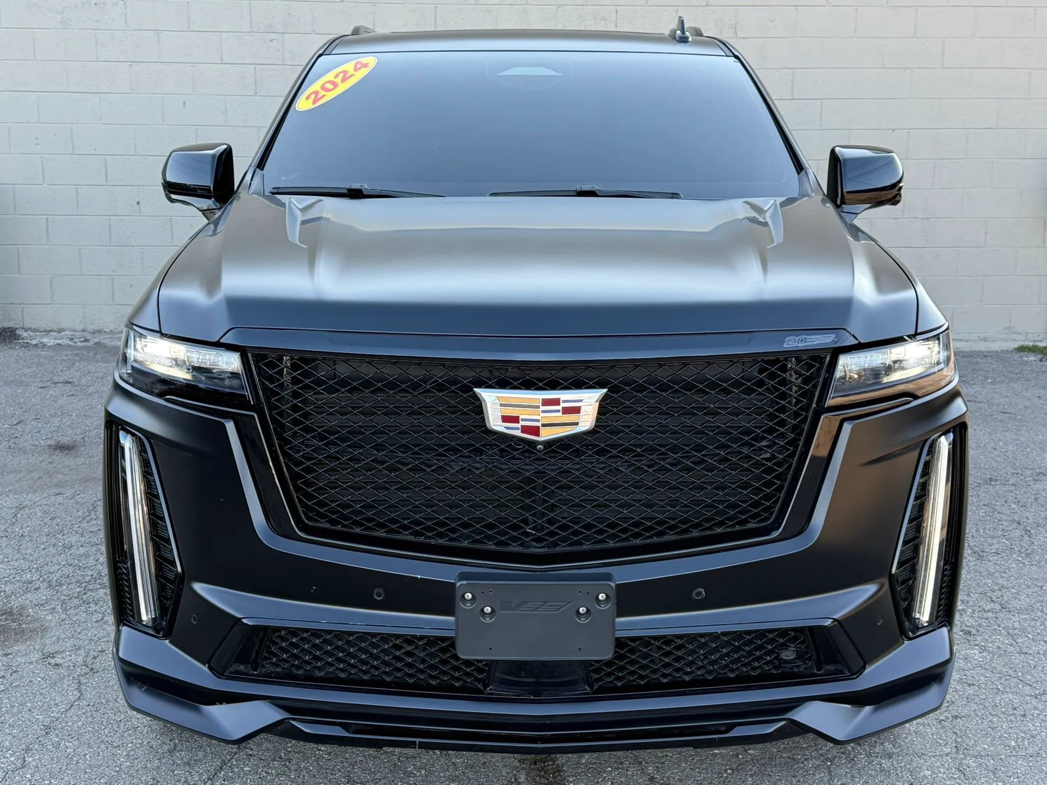 Used 2024 Cadillac Escalade ESV V image 22