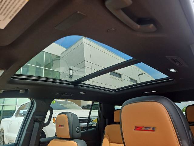 New 2027 Chevrolet Traverse Z71 w/ Enhanced Driving Package AWD/4WD image 19