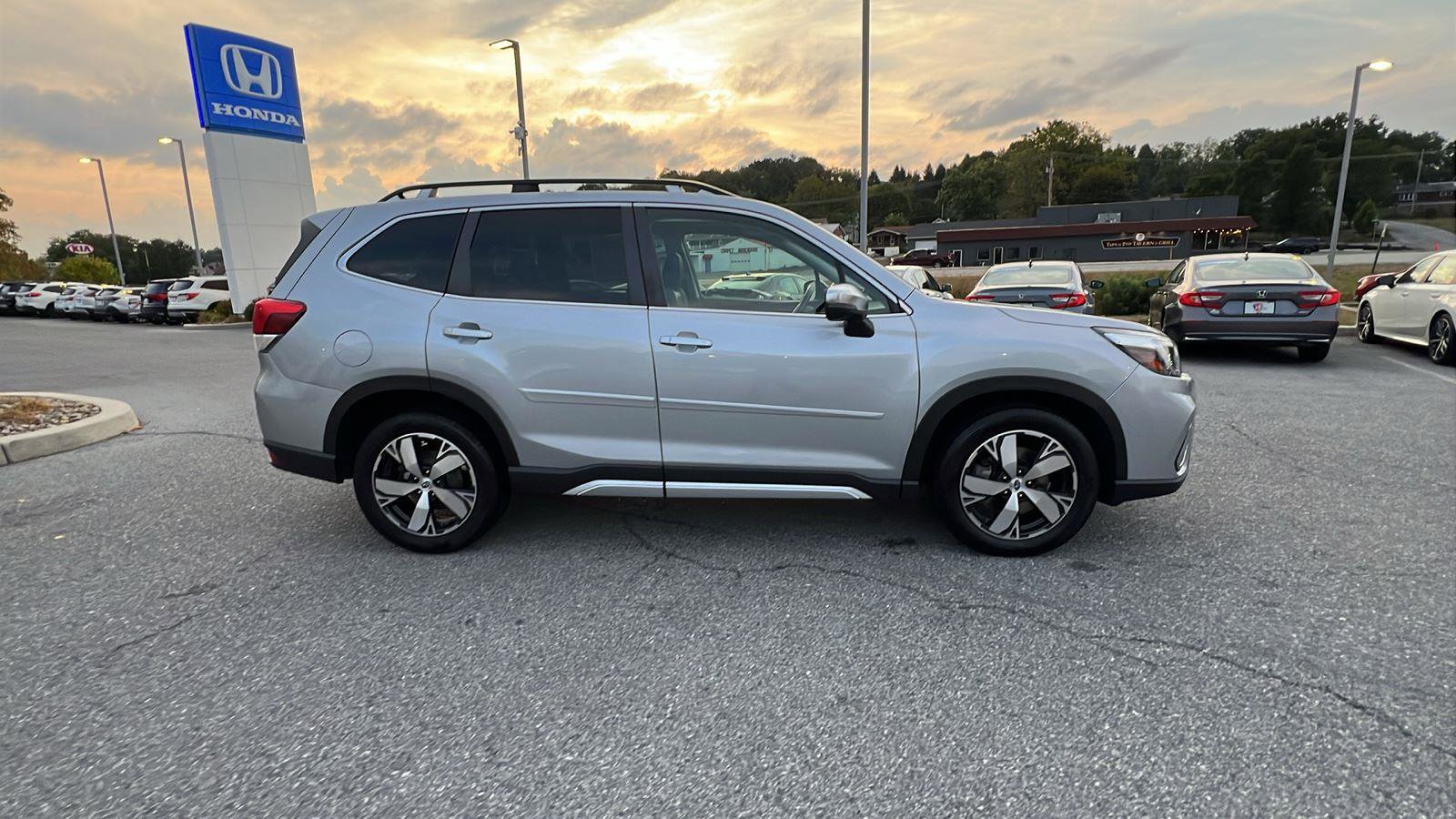 Used 2021 Subaru Forester Touring image 4