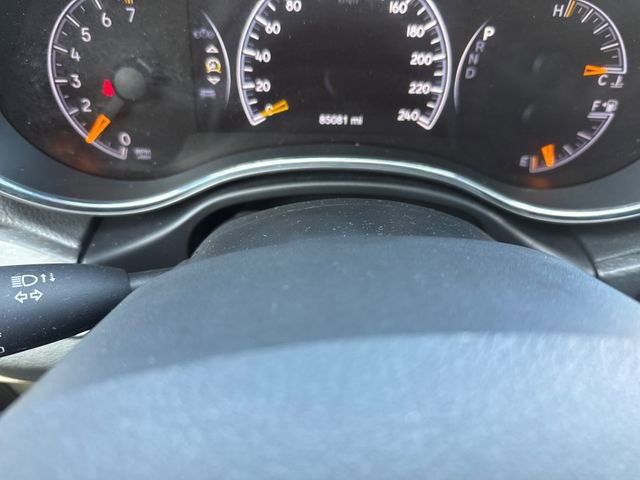 Used 2018 Jeep Grand Cherokee Limited image 29