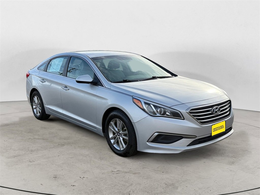 Used 2017 Hyundai Sonata SE image 7