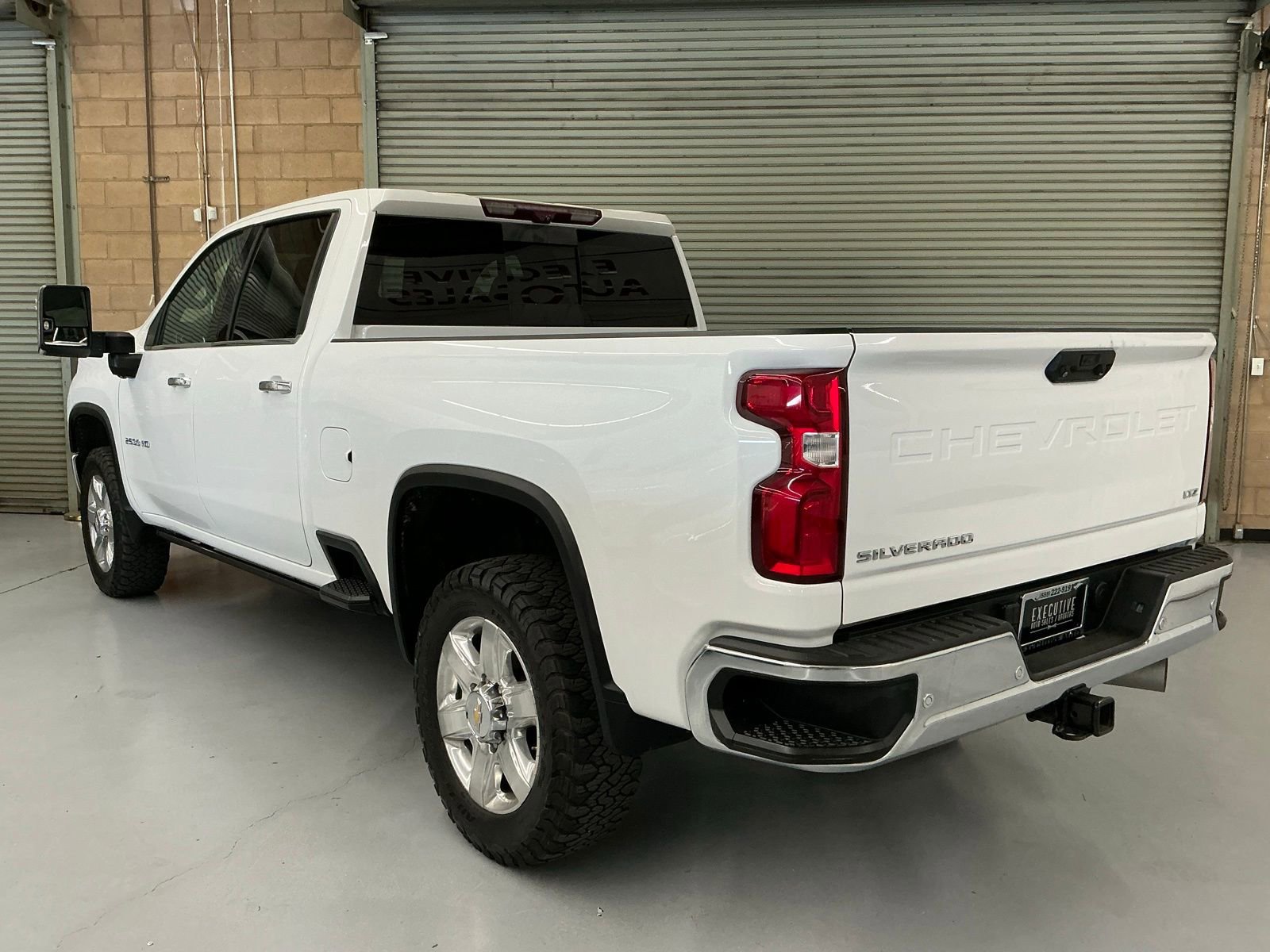 Used 2022 Chevrolet Silverado 2500 LTZ w/ LTZ Premium Package image 7