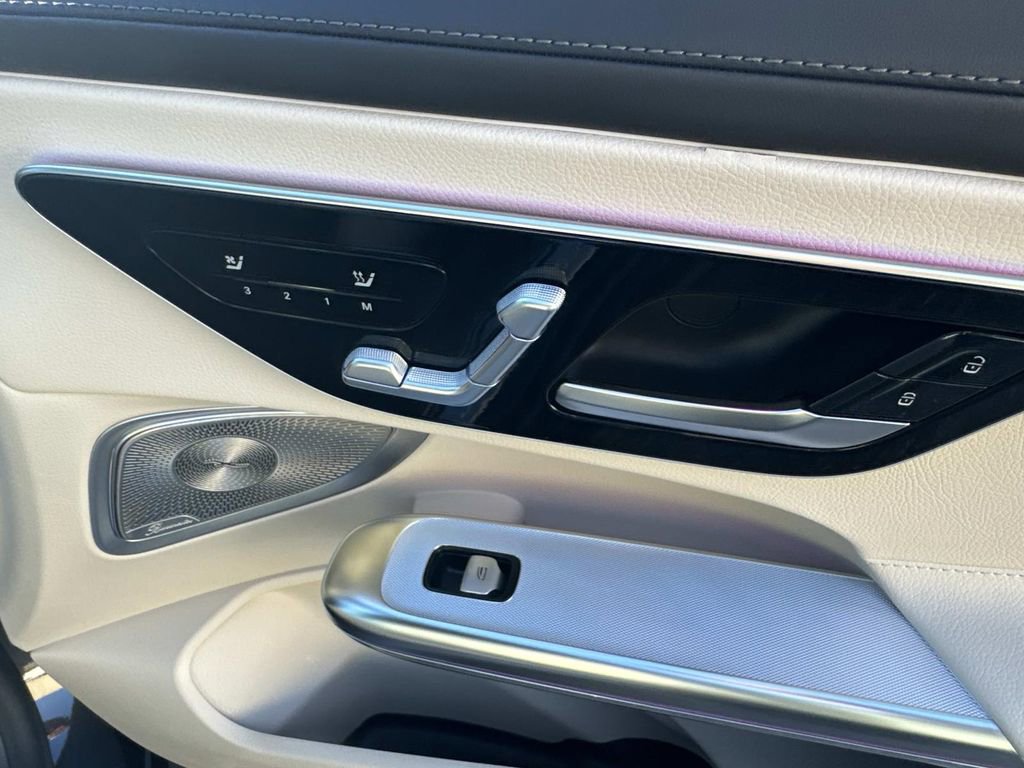 Used 2024 Mercedes-Benz CLE 300 4MATIC Coupe image 15