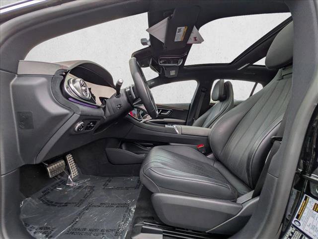 Used 2023 Mercedes-Benz EQS 580 4MATIC Sedan image 17