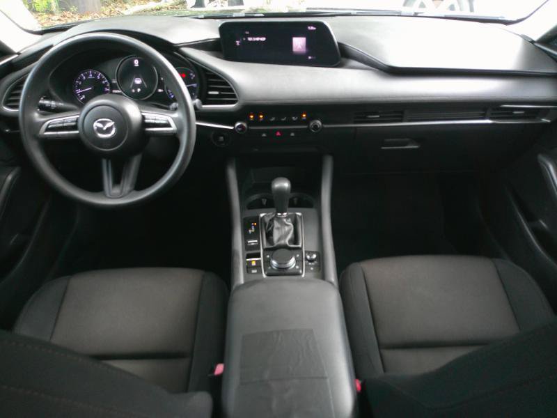 Used 2020 MAZDA MAZDA3 Sedan FWD image 14