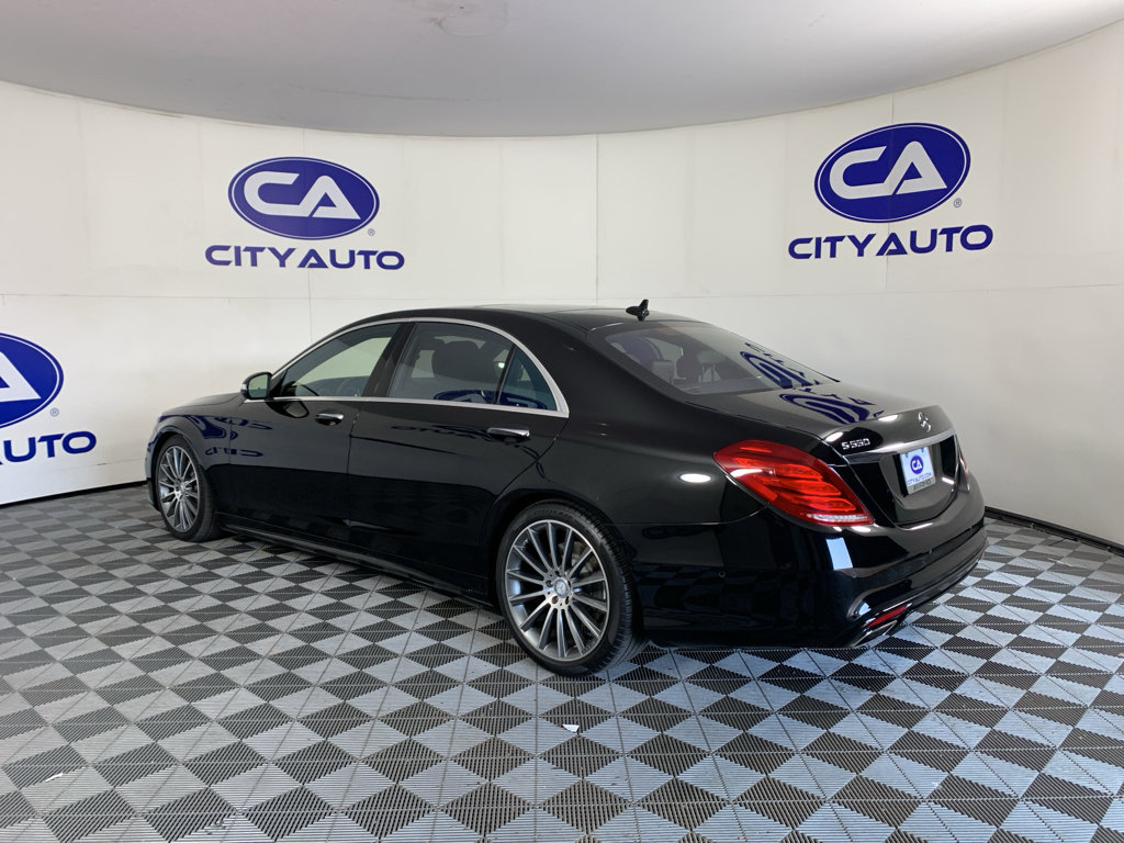 Used 2015 Mercedes-Benz S 550 Sedan image 5