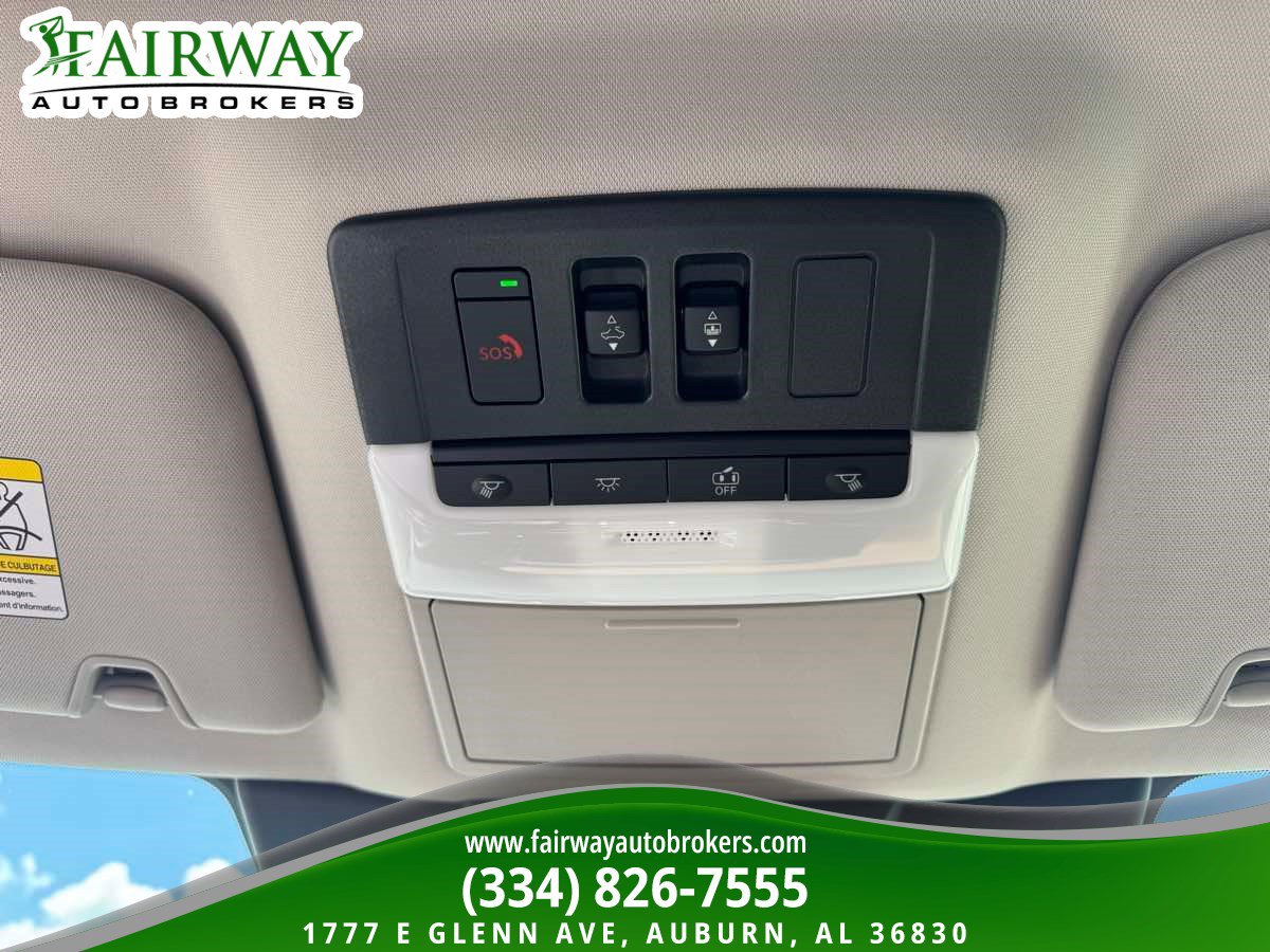Used 2026 Nissan Pathfinder Platinum w/ Cargo Package FWD image 26