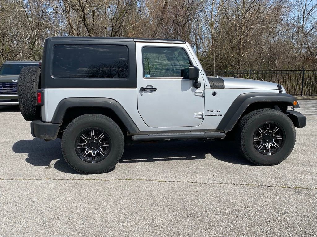 Used 2012 Jeep Wrangler Sport image 8