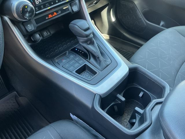 Certified 2024 Toyota RAV4 XLE AWD/4WD image 18