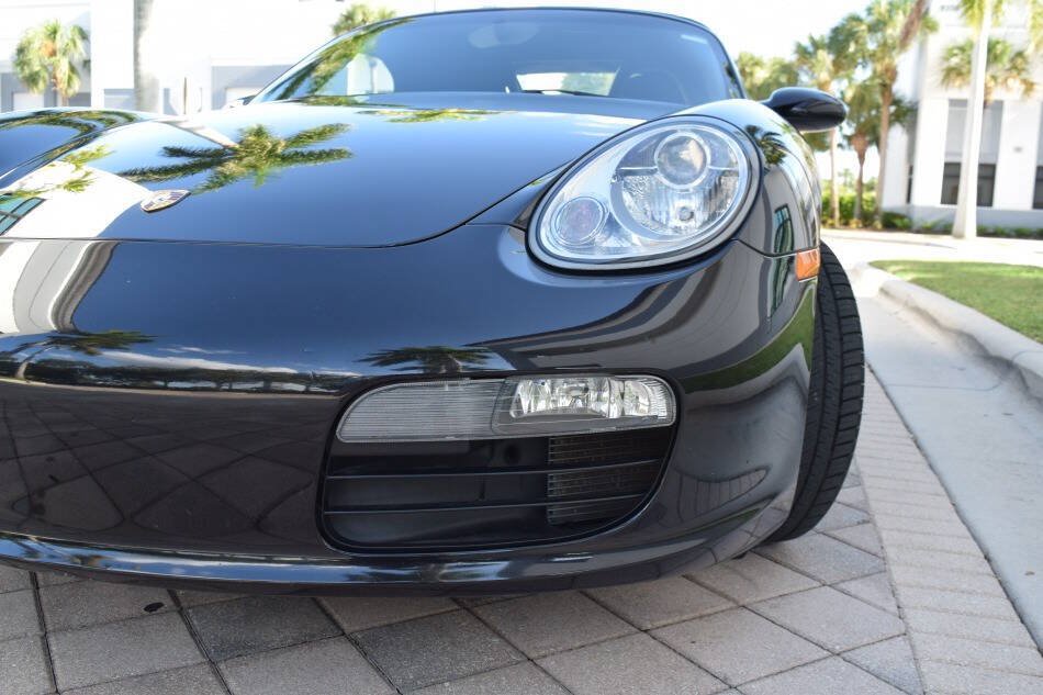 Used 2005 Porsche Boxster RWD image 12