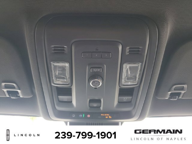 Used 2023 GMC Yukon XL SLT RWD image 36