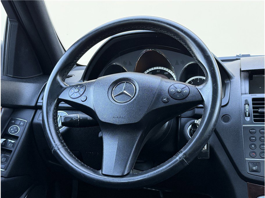 Used 2011 Mercedes-Benz C 300 Sedan image 38