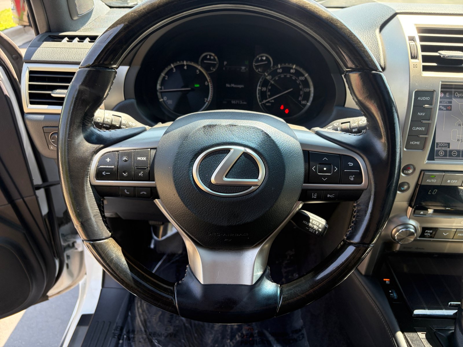 Used 2020 Lexus GX 460 Premium AWD/4WD image 12