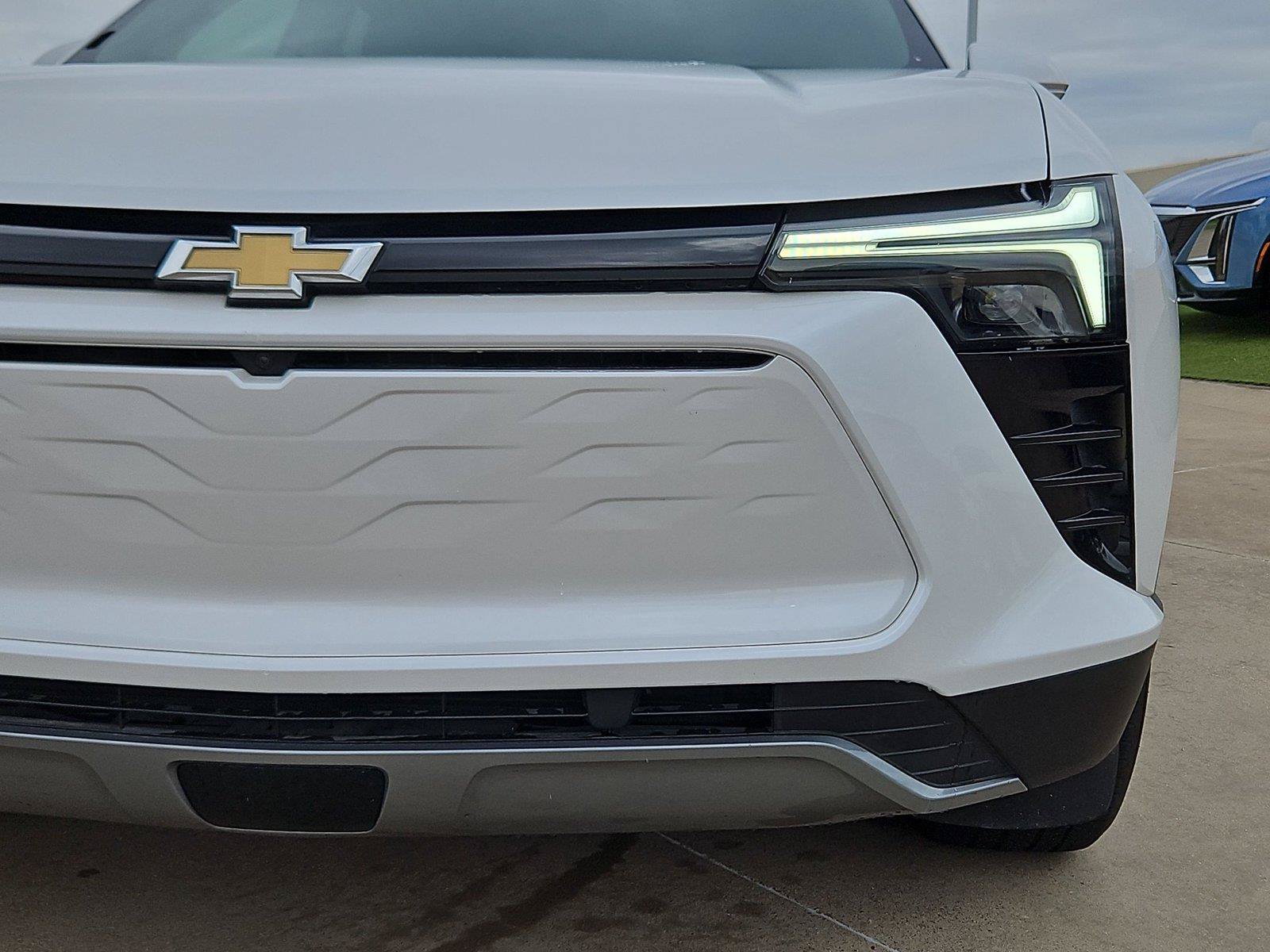 Used 2024 Chevrolet Blazer EV LT AWD/4WD image 6