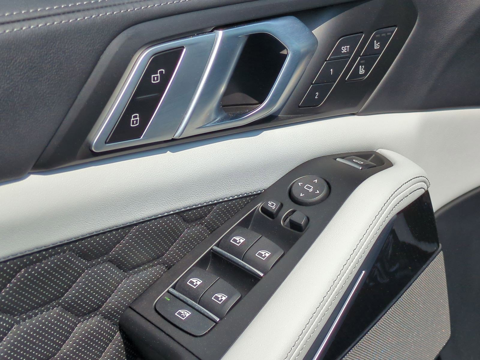 Used 2026 BMW X5 M Competition w/ Executive Package image 15