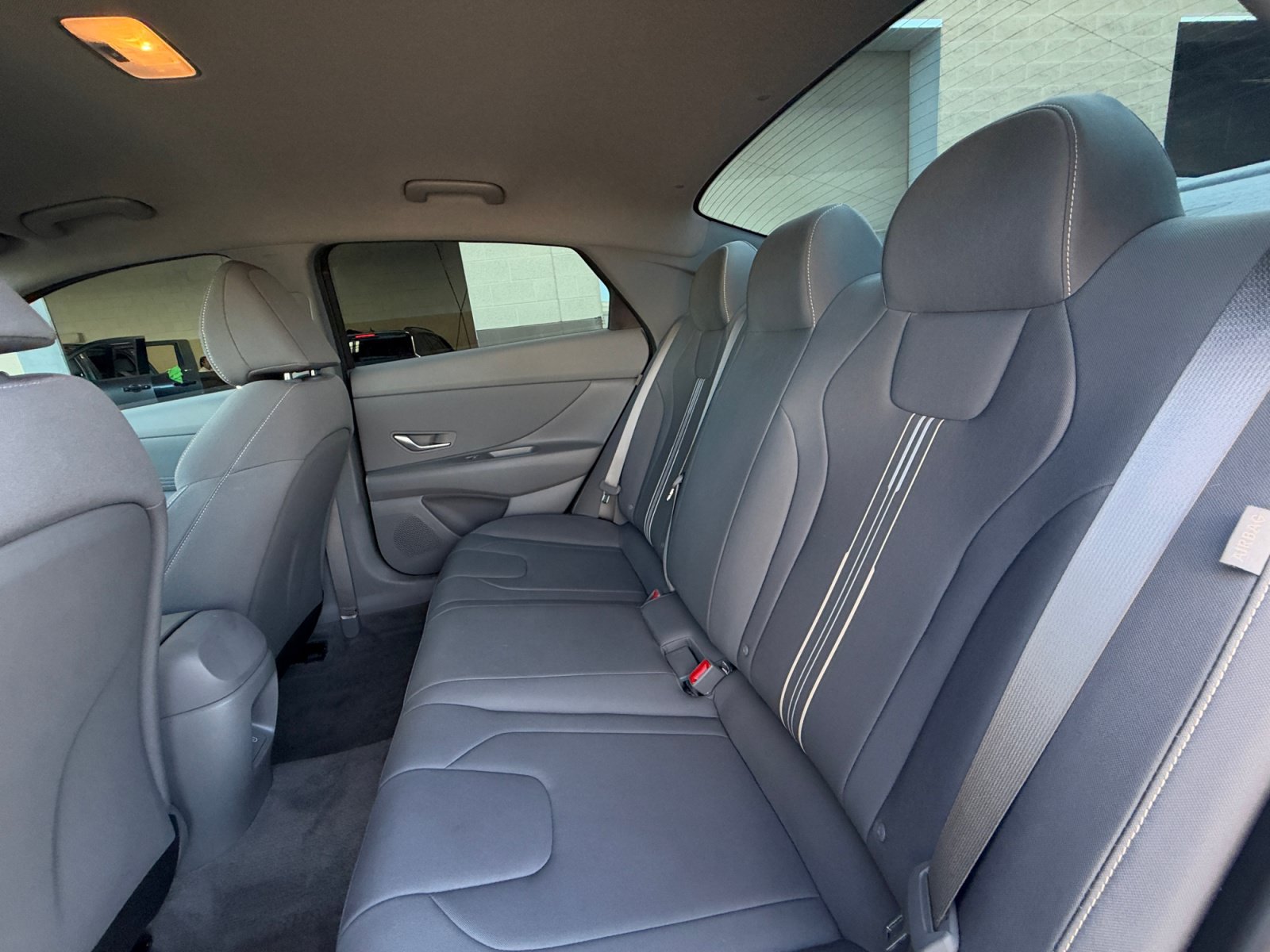 Certified 2025 Hyundai Elantra Sport FWD image 17