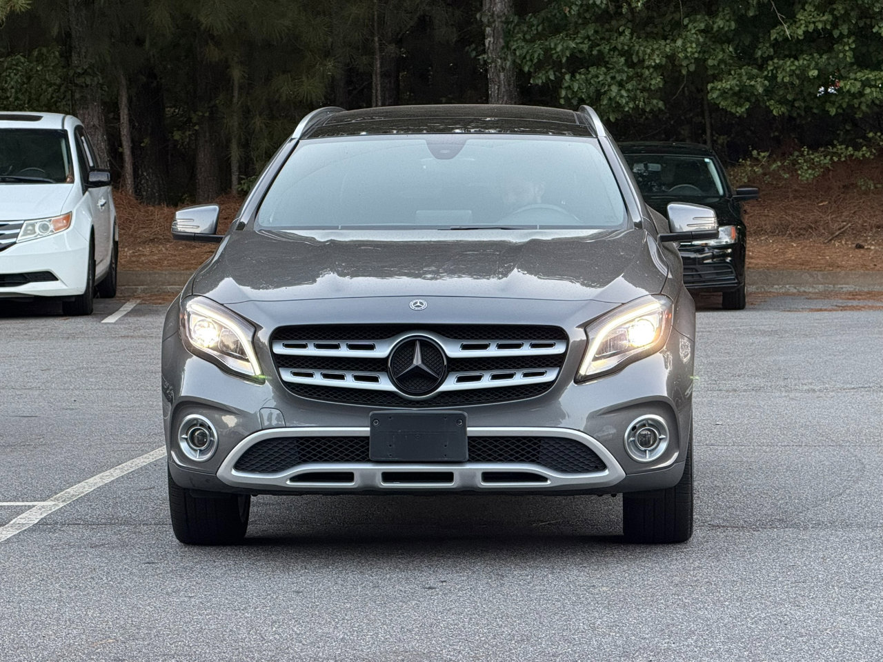 Used 2019 Mercedes-Benz GLA 250 4MATIC image 2