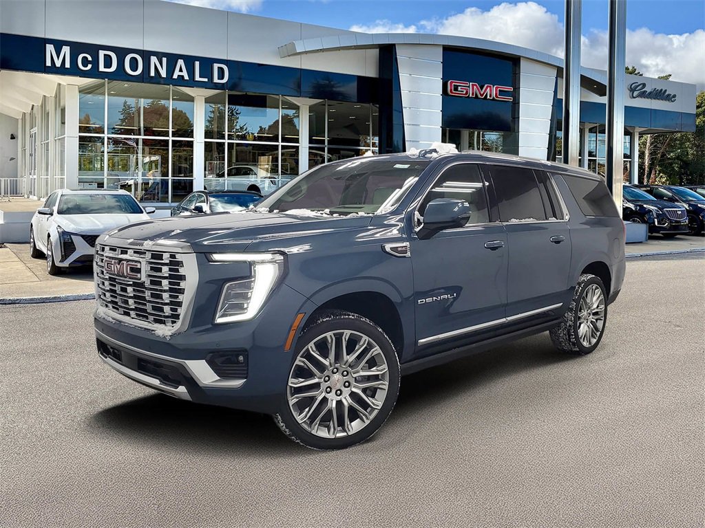 New 2026 GMC Yukon XL Denali w/ Denali Reserve Package